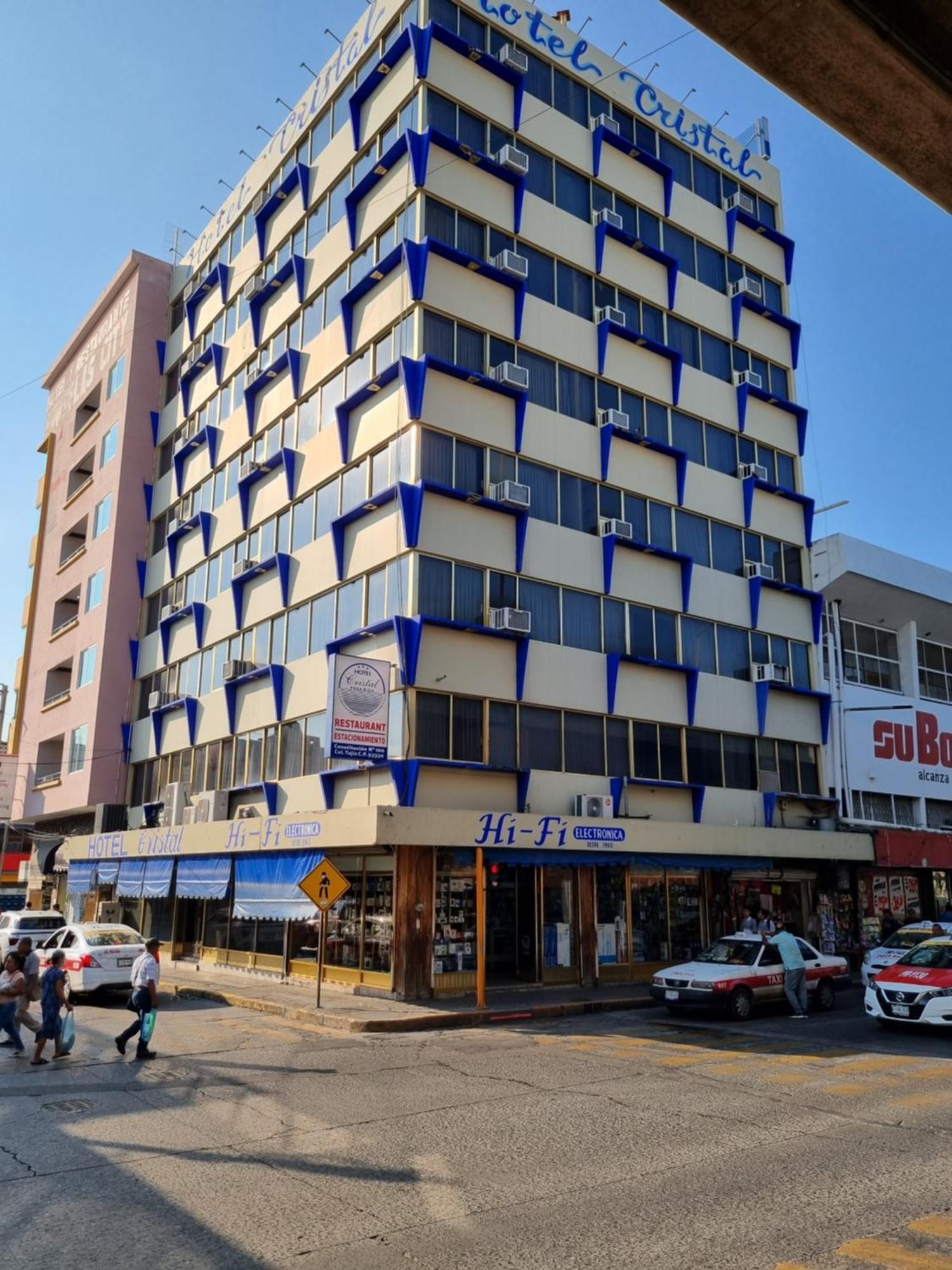 ᐉ HOTEL CRISTAL ⋆⋆⋆ ( POZA RICA, MEXICO ) REAL PHOTOS \u0026 GREAT DEALS, image size:1500x2000